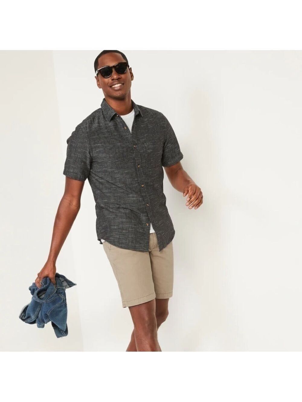Old Navy Straight Lived-in Khaki Shorts